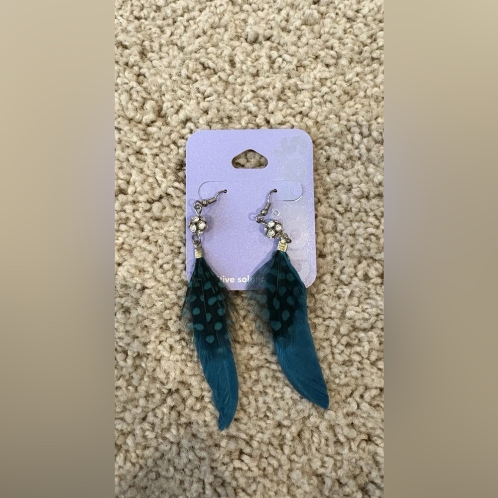 Claire's Teal Feather Earrings